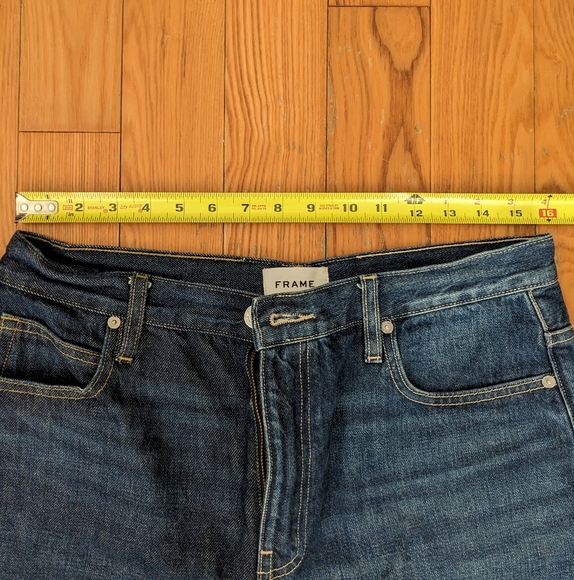 FRAME Distressed Dark Wash Jeans Size 31 - Picture 3 of 10